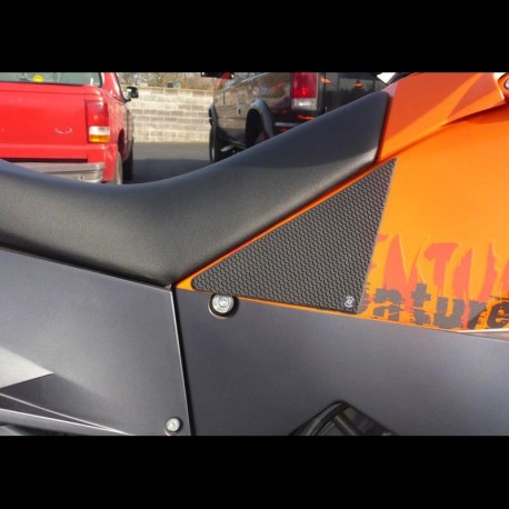 Techspec Tankgriffe für KTM 950er/990er Adventure Modelle